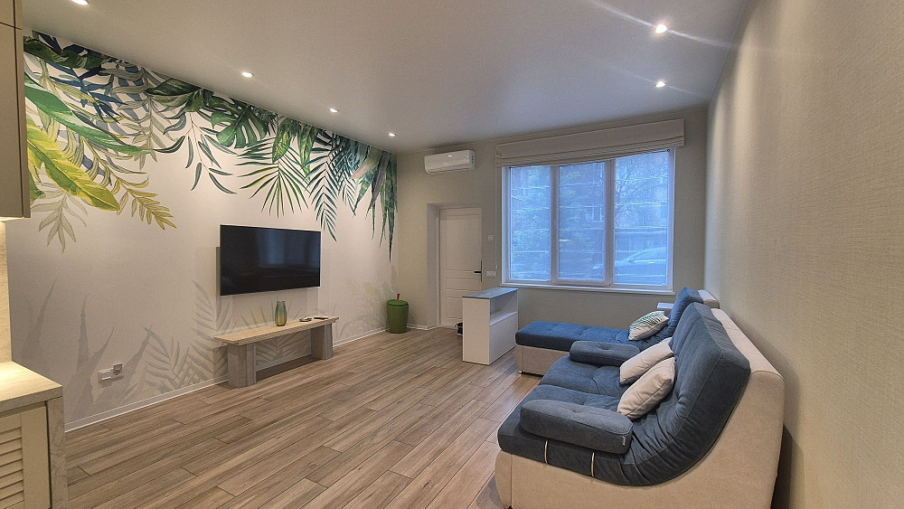 НОВАЯ Дизайнерская Центр Греческая пл Район Дерибасовской ЦЕнтр Книжка Одеса - зображення 1