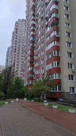 Оренда, Позняки, Ахматової 24, Рівермол. Київ