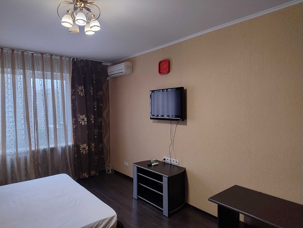 Оренда, Позняки, Ахматової 24, Рівермол. Київ - зображення 5