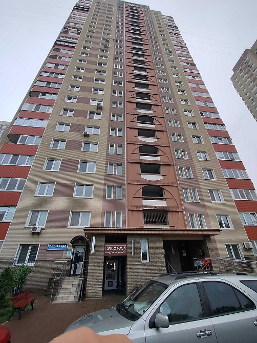 Оренда, Позняки, Ахматової 24, Рівермол. Київ - зображення 3