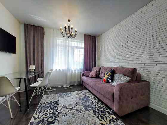 Оренда 2к+кухня-вітальня 65кв.м. з балконом ЖК Нова Англія Метро 8 хв. Київ