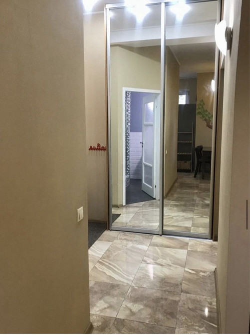 Затишна двокімнатна квартира у тихому центрі з меблями Харків - зображення 5