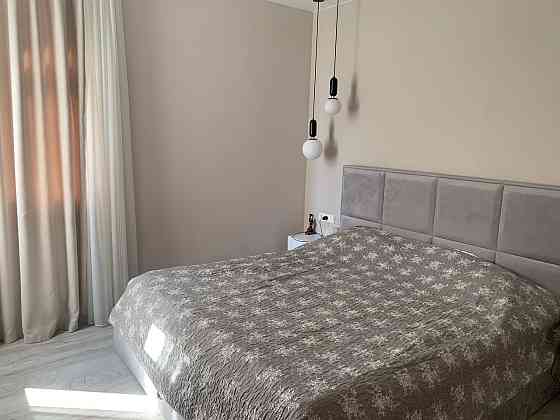 Продаж від власника 3к квартира на Олені Пчілки 3Д Киев