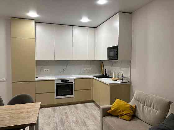 Продаж від власника 3к квартира на Олені Пчілки 3Д Киев