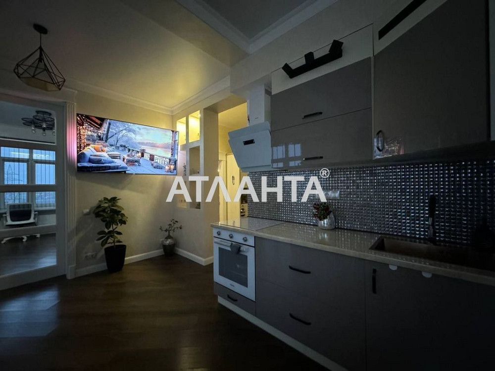 Светлая 2-х комнатная квартира в ЖК Черноморская Ривьера Фонтанка - изображение 4