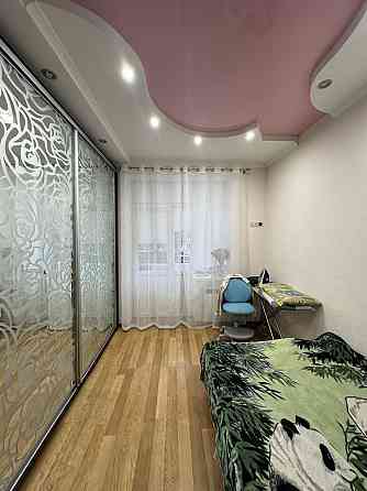 Продам 3х.кв,Сталинка,Соцгород,мебель/техника Кам`янське (Запорізька обл.)