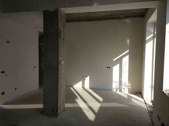 Продається квартира з окремим входом по вул. Романа Шухевича ! Черновцы