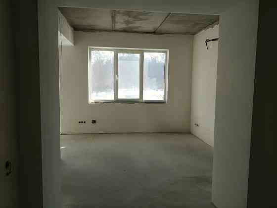 Продається квартира з окремим входом по вул. Романа Шухевича ! Черновцы