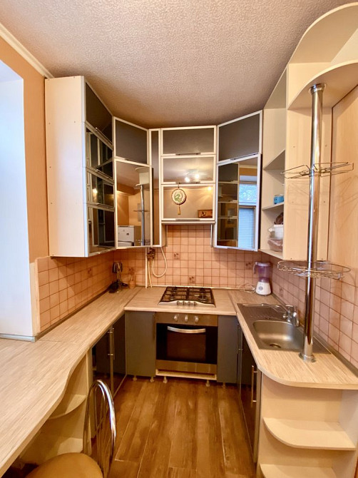 Продам квартиру 1 кiмнатну Ізюм - зображення 1