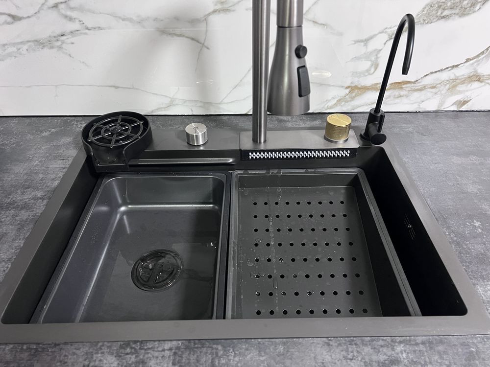 Власник. Квартира з новим дизайнерським ремонтом технікою і мебеллю Вишневе - зображення 5