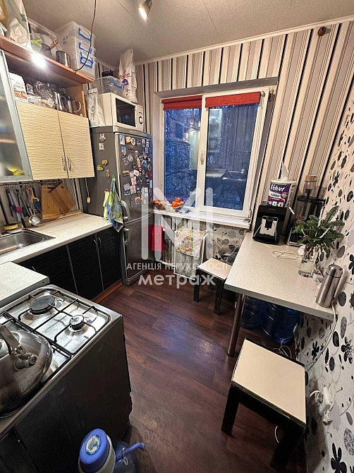 Продажа 3-ой квартиры ул. Донца 20 Киев - изображение 1