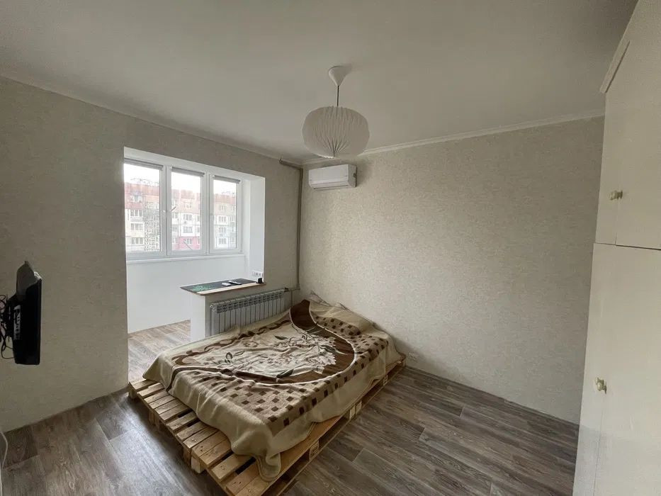 Ареда 1 ком кв на Высоцкого ГАЗ Балкон Початок Атриум Парк Поселок Одесса - изображение 2