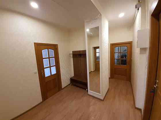 Довготривала оренда 3к квартири на Кловський узвів 17 Киев