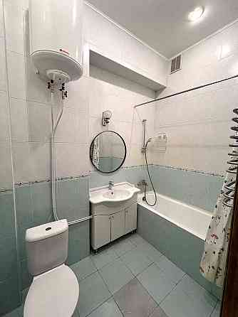 здам 2-кімнатну, Липки, Шовковична 36, Печерськ, центр, парковка Киев