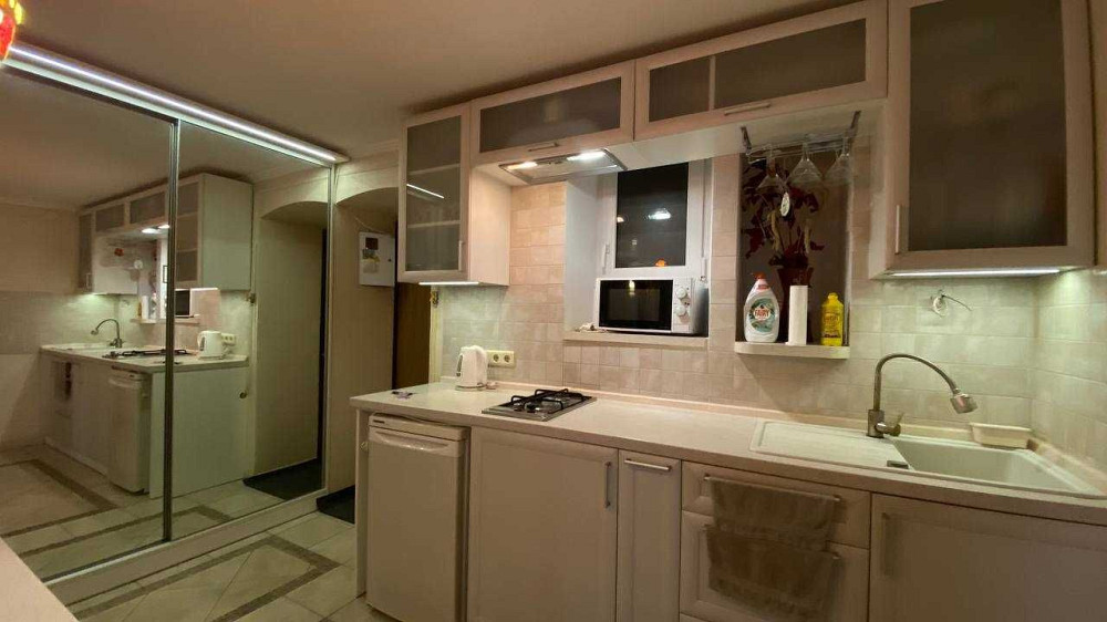 Дерибасовская, смарт-квартира, студийный вариант Одесса - изображение 2