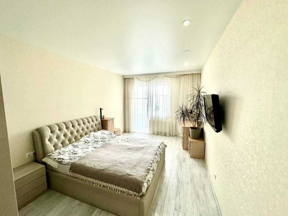 БЕЗ% Продам 3к квартиру Нижньоключова 14, ЖК Campus Солом'янський р-н Киев - изображение 1