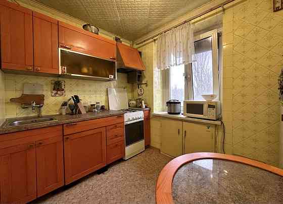 Трешка (75м2) в кирпичном доме на Фонтане в хорошем состоянии, Срочно! Одесса