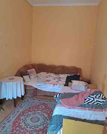 Продаж двох кімнатной площа Петефі. Ужгород