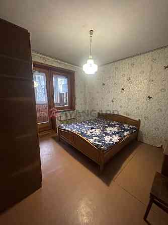 Продам 3 кімнатну теплу квартиру з холом на лівому березі Кам`янське (Запорізька обл.)