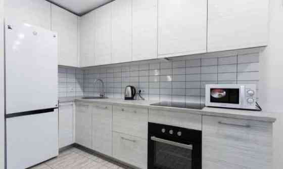 ВЫГОДНО ! Продам 2-х к. кв. в ЖК Рогатинский. Центральный рынок Харків