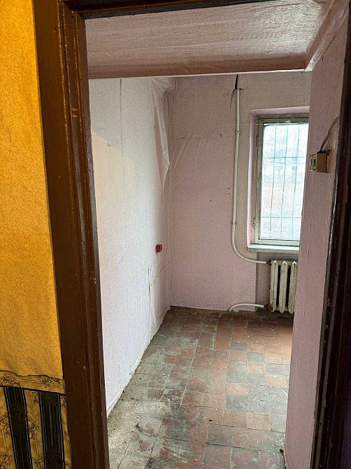 Продаётся однокомнатная квартира. Собственник. Торг Павлоград - изображение 4