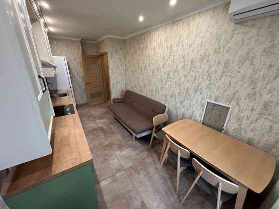 Комфортна квартира в новому комплексі, Липківського 37В, Соломʼянський Киев