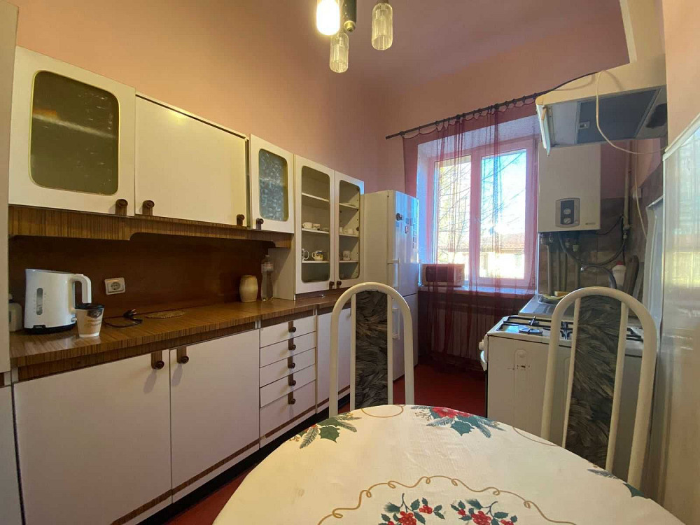 Оренда 3-кімнатної квартири на Героїв Майдану з ізольованими кімнатами Львів - зображення 1