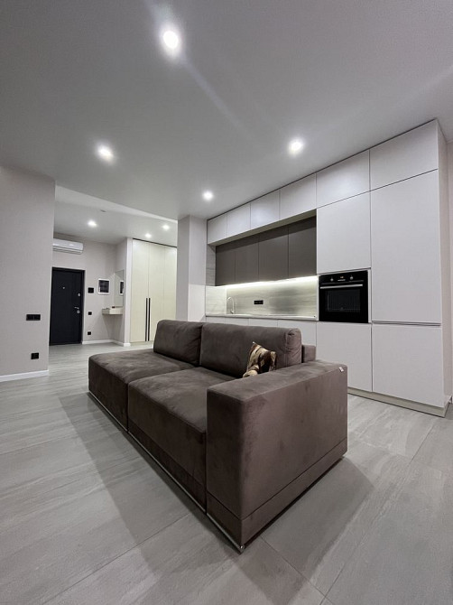 Оренда квартири 65м2 Печерськ ЖК Дельмр Генератор Киев - изображение 2