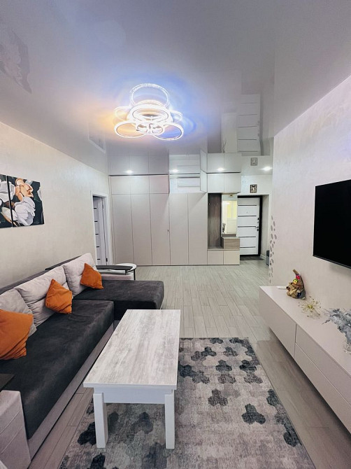 Здам ШИКАРНУ 2 кім.квартиру в самому ЦЕНТРІ ( РЕЗИДЕНЦІЯ) 22000грн. Черкаси - зображення 1