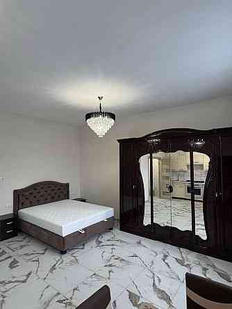 Здається в оренду 1 кімнатна  квартира вул Хотинська 4 Черновцы