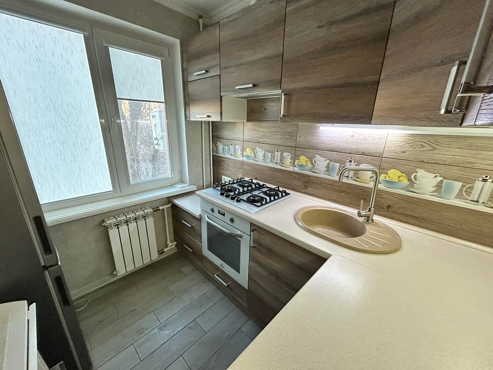 Оренда 1к квартири по  вул. Космонавтів Кривой Рог - изображение 3