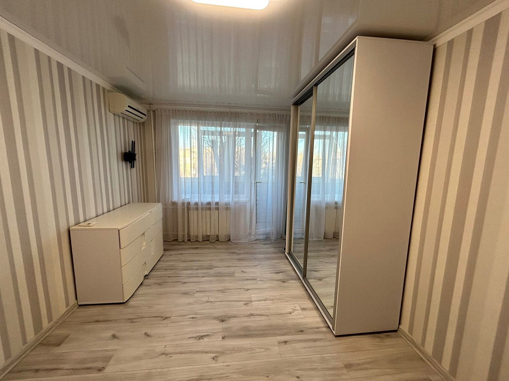 Оренда 1к квартири по  вул. Космонавтів Кривой Рог - изображение 2