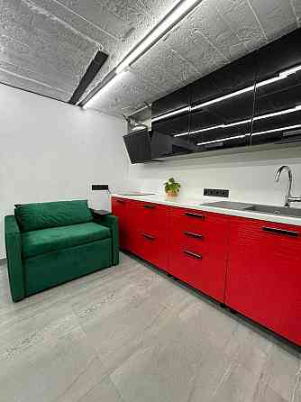 Здається простора 1-кімнатна квартира з окремим входом Ровно