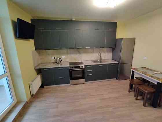 Перша здача 1к квартира ЖК Русанівська гавань Лівобережна генератор Київ