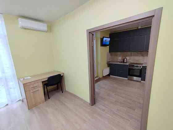 Перша здача 1к квартира ЖК Русанівська гавань Лівобережна генератор Київ