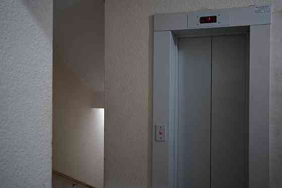 Продаж квартири-студії біля метро Васильківська Киев