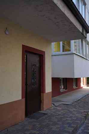 Продаж квартири-студії біля метро Васильківська Киев