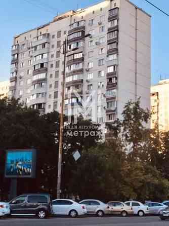 Продаж 2-кімн. квартири по вул. Митрополита Василя Липківського Київ