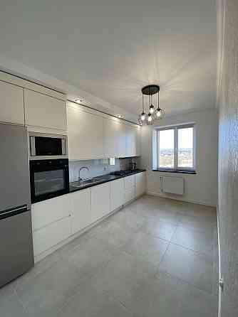 2кімнатна з якісним ремонтом і кладова у подарунок Івано-Франківськ