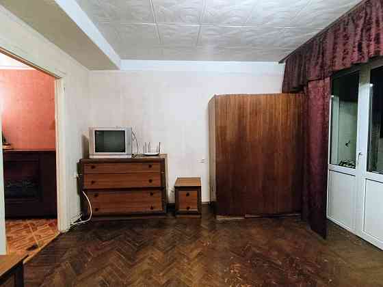 Здам 1к кВ. На Воскресенці Киев