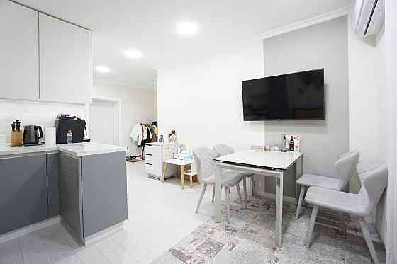 М. Теремки , ЖК Казка, поруч парк Феофанія Киев