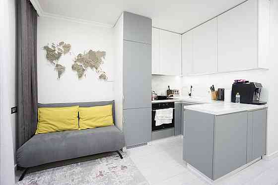 М. Теремки , ЖК Казка, поруч парк Феофанія Киев