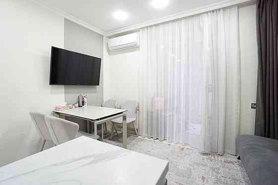 М. Теремки , ЖК Казка, поруч парк Феофанія Киев