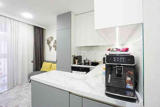 М. Теремки , ЖК Казка, поруч парк Феофанія Киев