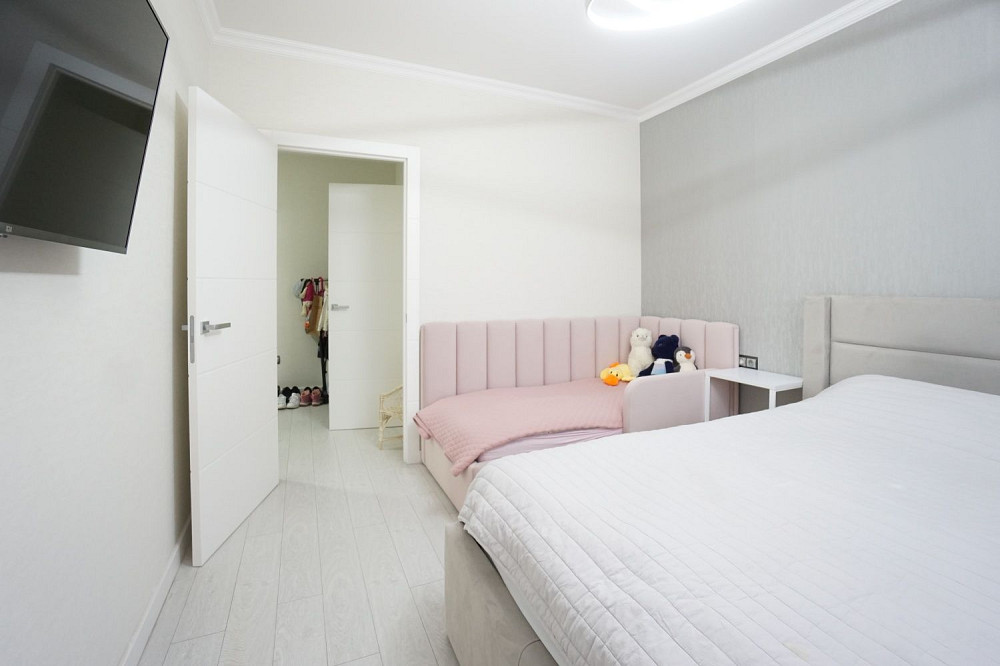 М. Теремки , ЖК Казка, поруч парк Феофанія Киев - изображение 7