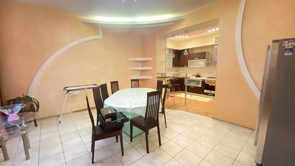 квартира на земле, центр! гараж, генератор, полная автономия! Одеса - зображення 1