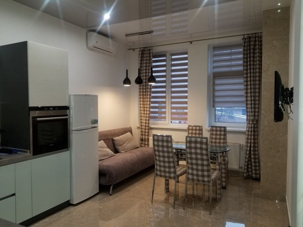 М. Палац України , Казимира Малевича 48, ЖК клубного типу. Київ - зображення 1