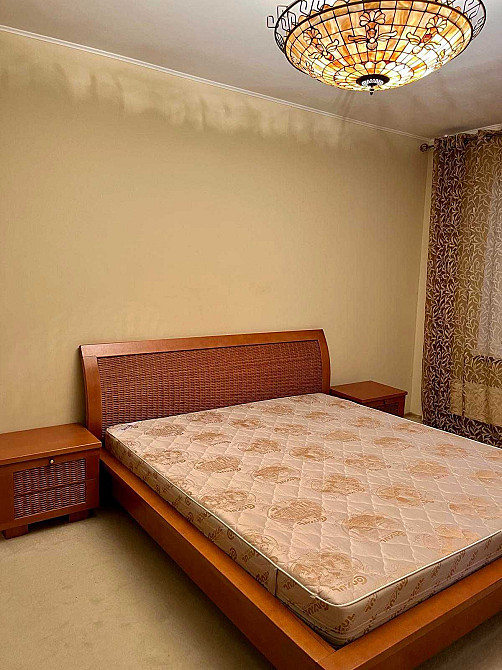 3-кімнатну здаю, вул. Градинська, 6, Деснянський р-н Київ - зображення 1