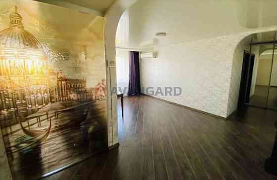 Продам 3-ком. квартиру ж/м Покровський ( Коммунар) Красный камень Дніпро