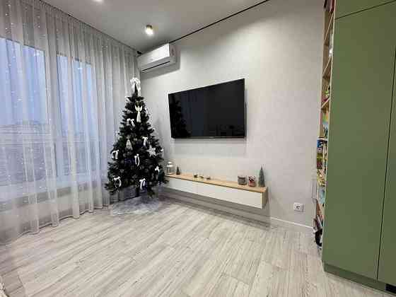 Трикімнатна авторський проект в престижному ЖК. Всі програми-так! Буча